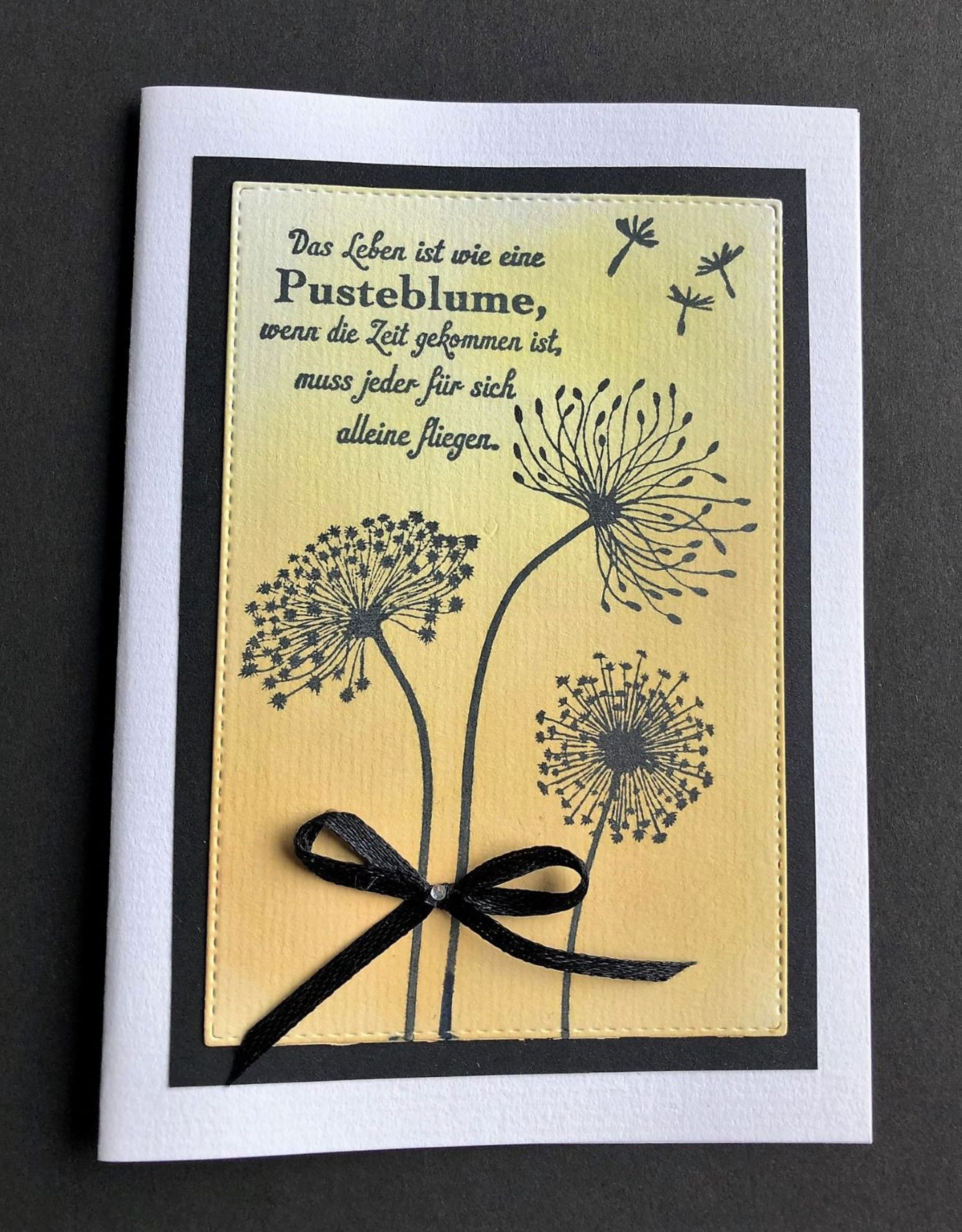 Trauerkarte Pusteblumen mit Gedicht