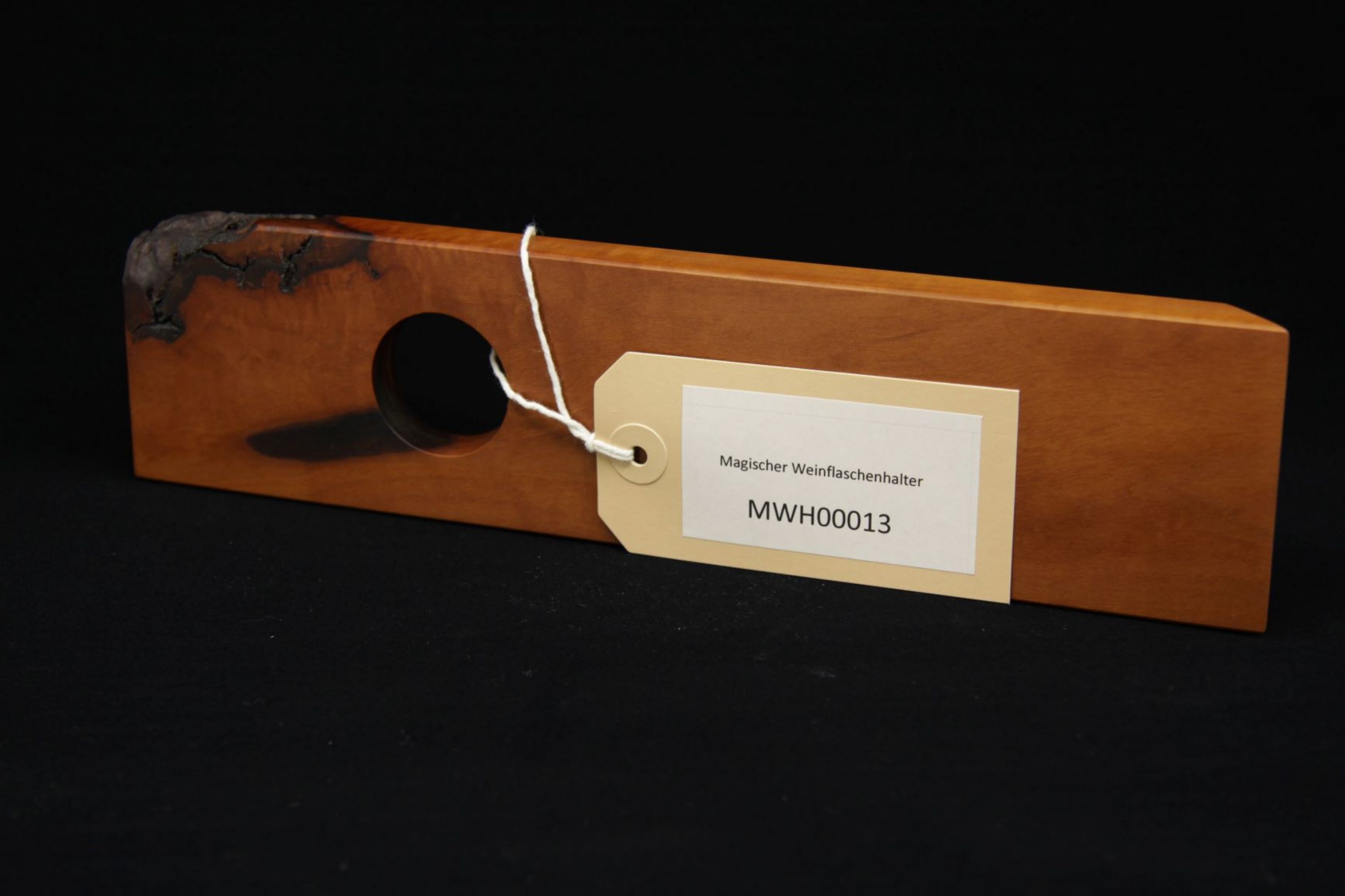 Magischer Weinflaschenhalter 13