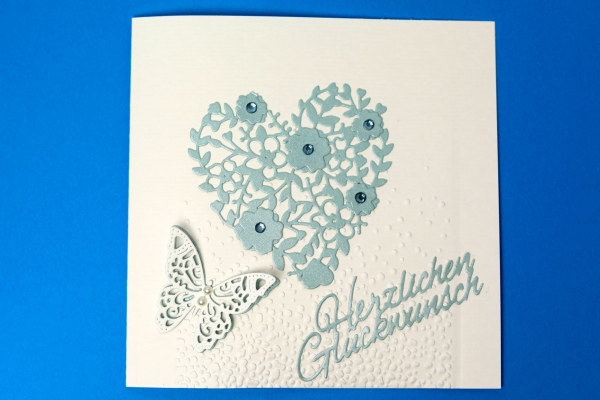 Glückwunschkarte Herz mit Schmetterling