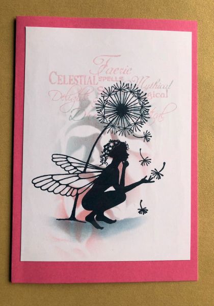 Fee mit Pusteblume