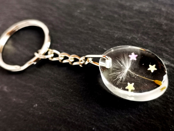 Schlüsselanhänger Pusteblume mit Sternen